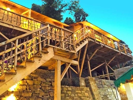 treehouse resort