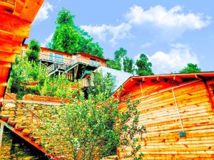 treehouse resort