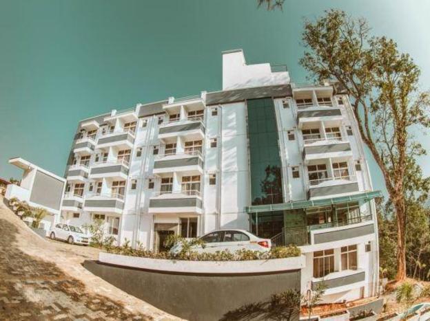 munnar summer castle