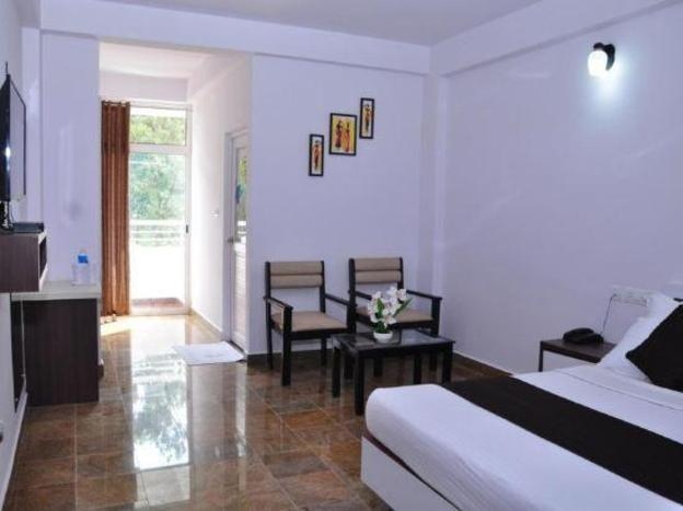 munnar summer castle