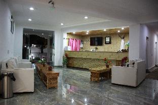 Sangaylay Palace,Fort Road,3 star