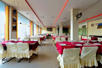 besillio grand hotel and restaurant