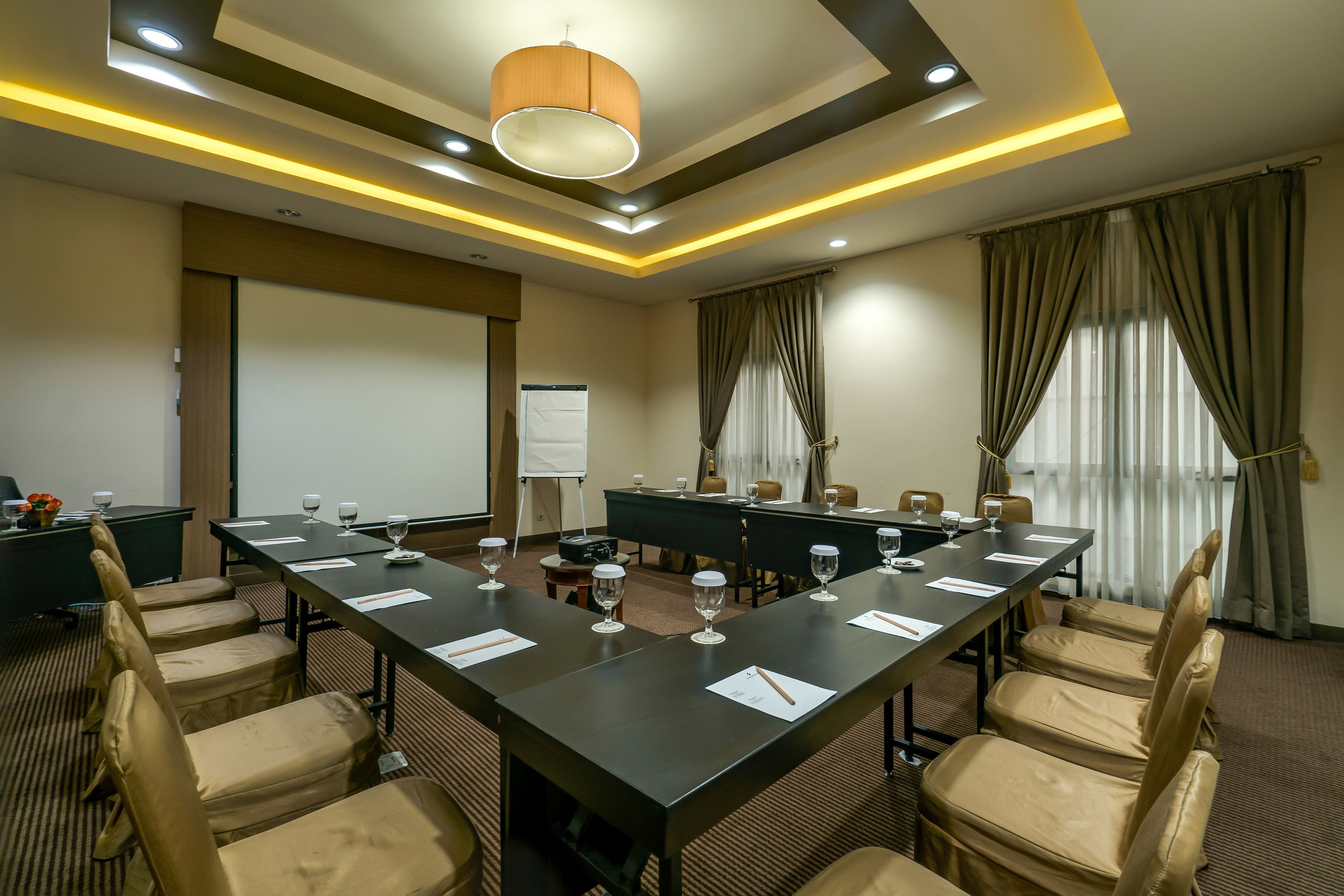 sofyan hotel soepomo