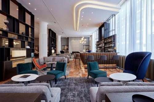 Basel Marriott Hotel,Cocteau-Kabinett>>Basel,5 star