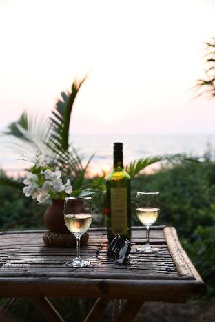 Palm Grove Beach Resort,Stop At Palm Grove Beach Resort To Discover The Wonders Of Goa. The Hotel Offers Guests A Range Of S,3 star