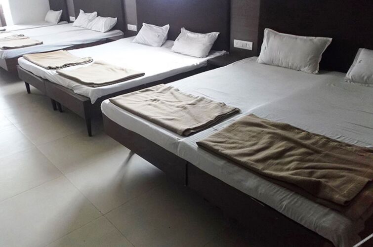 prayag divine kumbh camp hostel