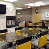 holiday inn express and suites batavia darien lake