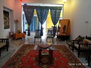 friends and family home stay