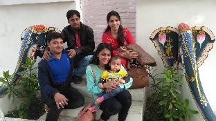 friends and family home stay