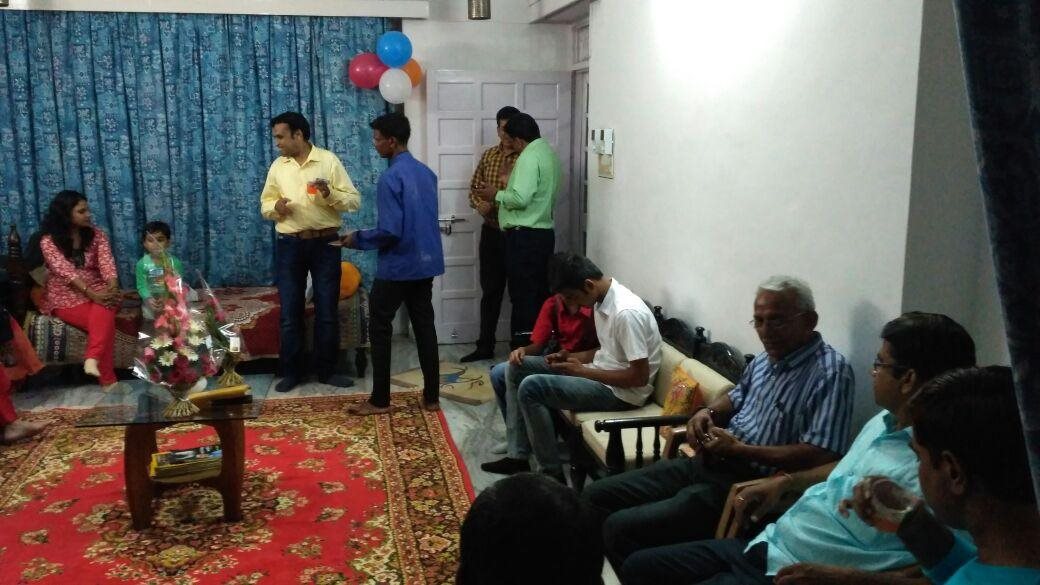 friends and family home stay