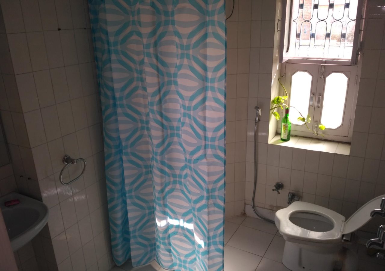 friends and family home stay