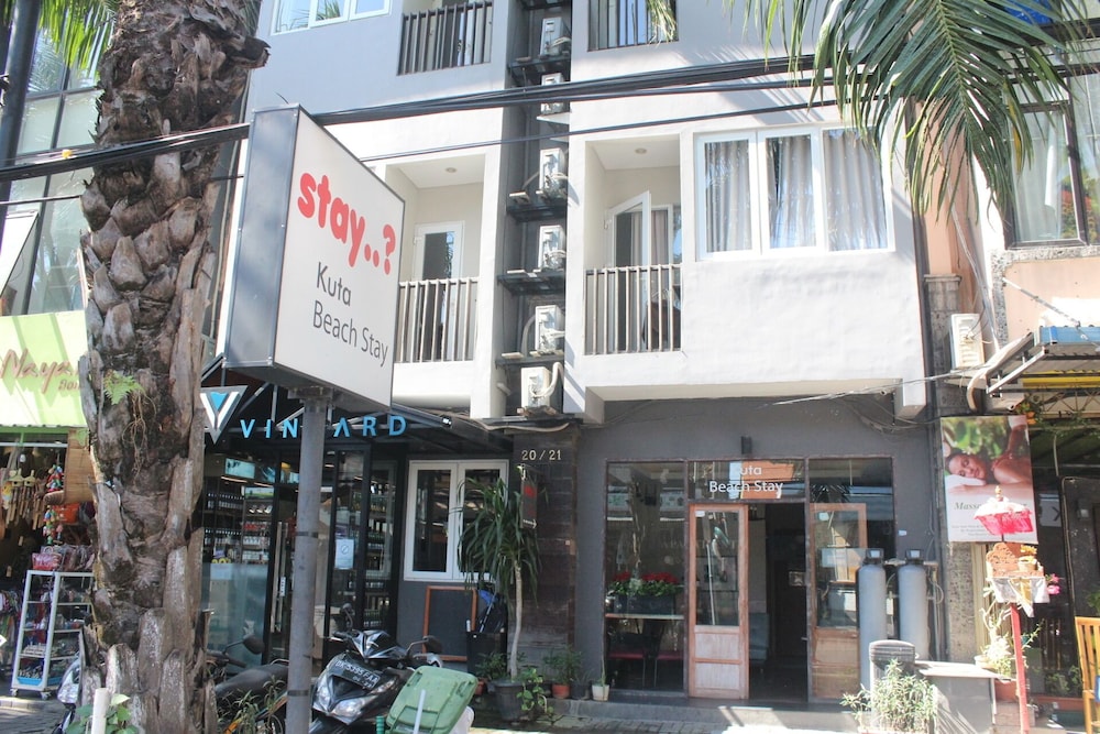 kuta beach stay