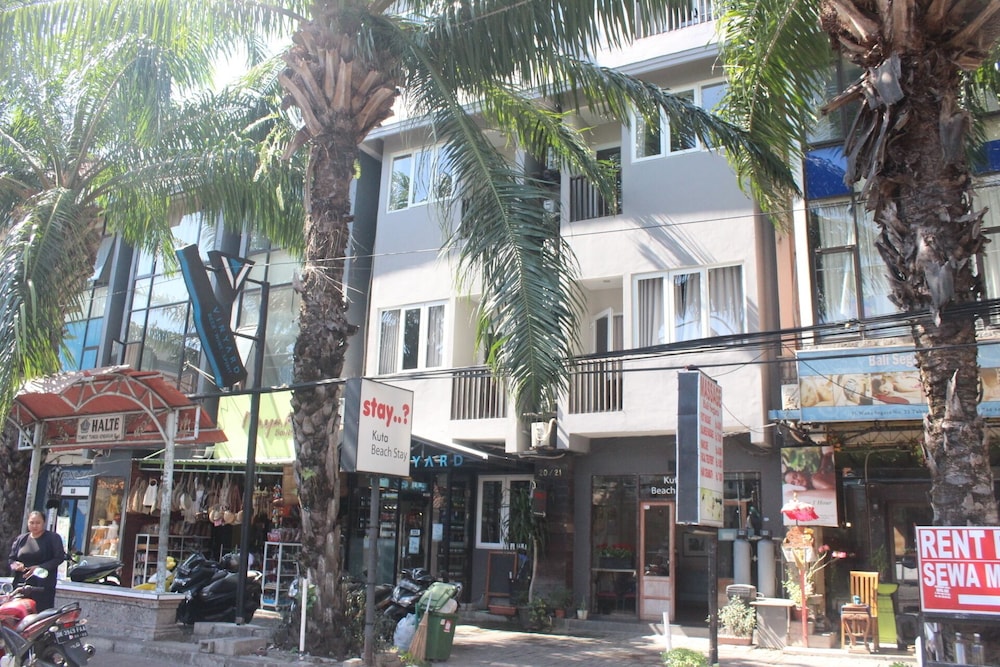 kuta beach stay