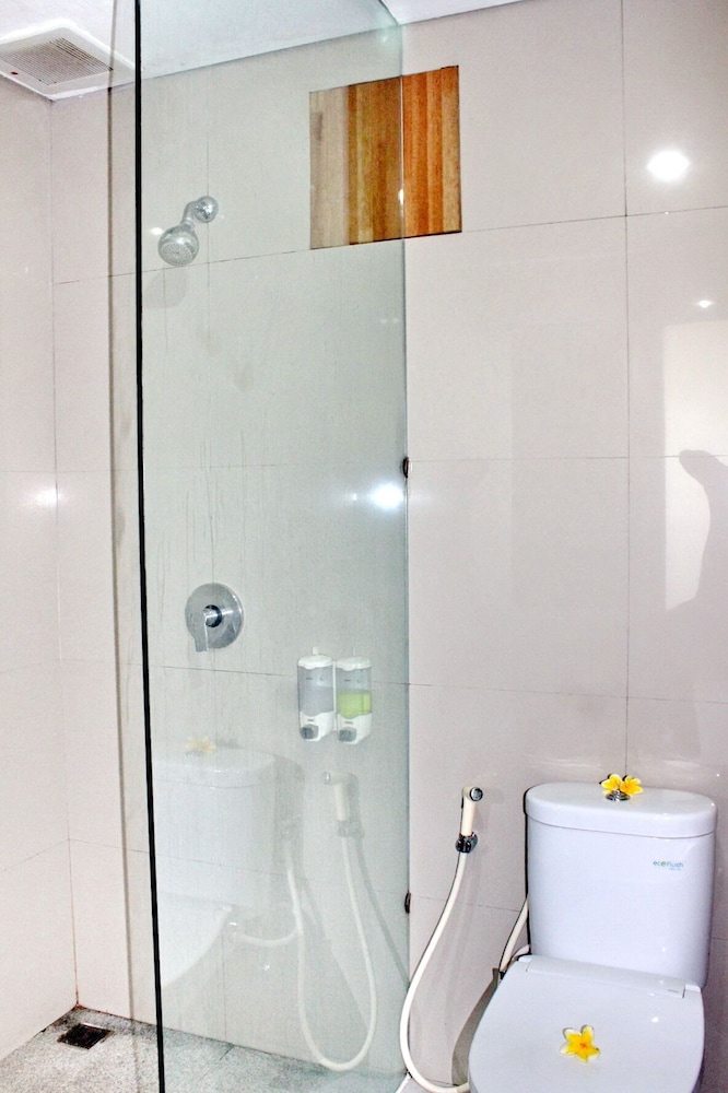 kuta beach stay