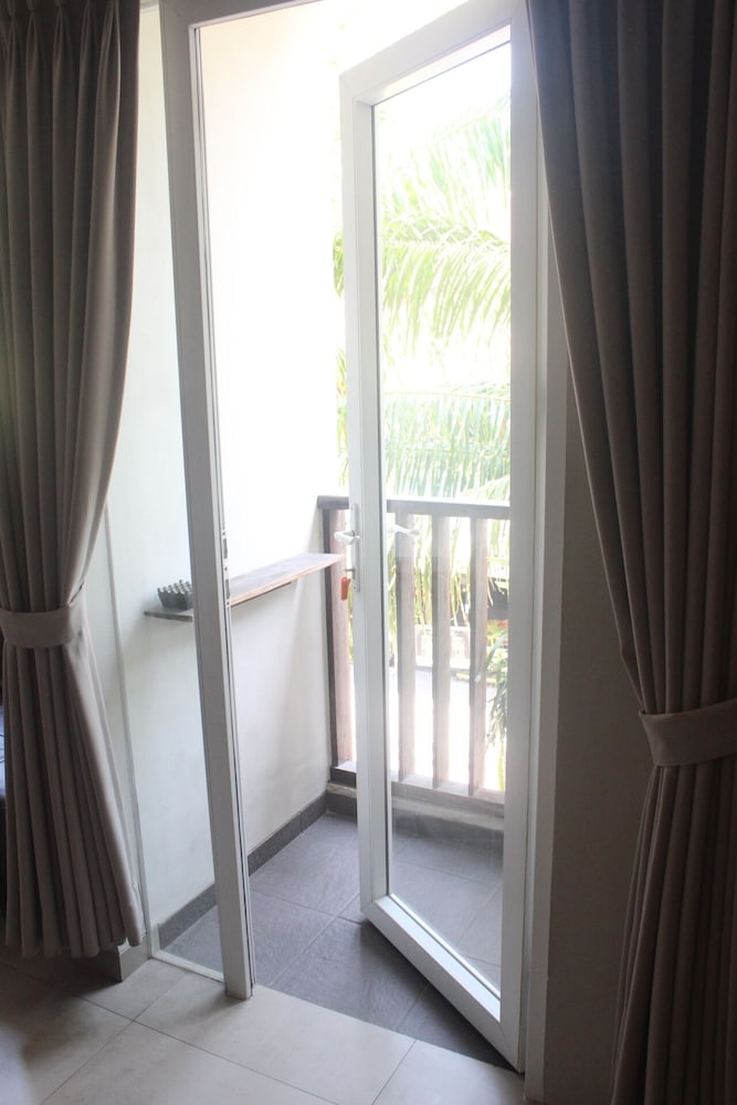 kuta beach stay