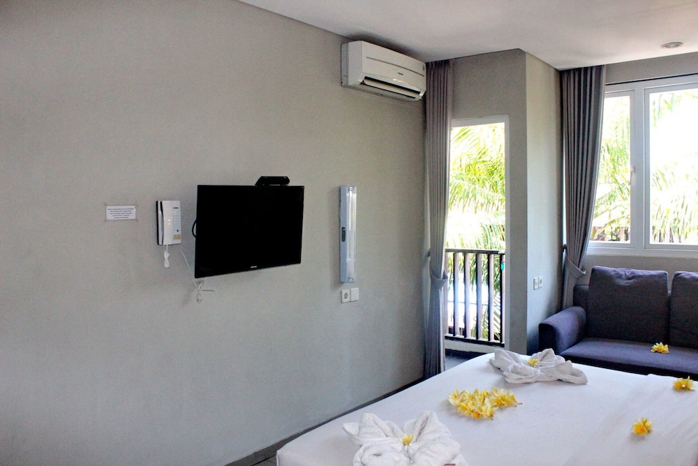 kuta beach stay