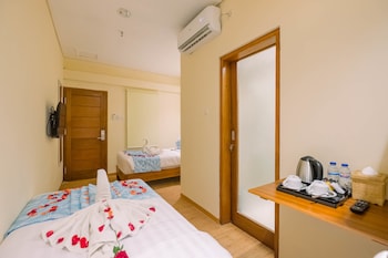 caroline guest house