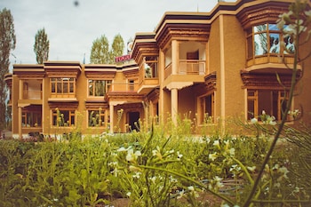 togochey boutique hotel