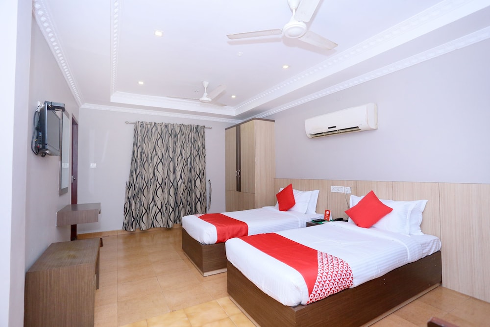 oyo 23116 gino tourist home