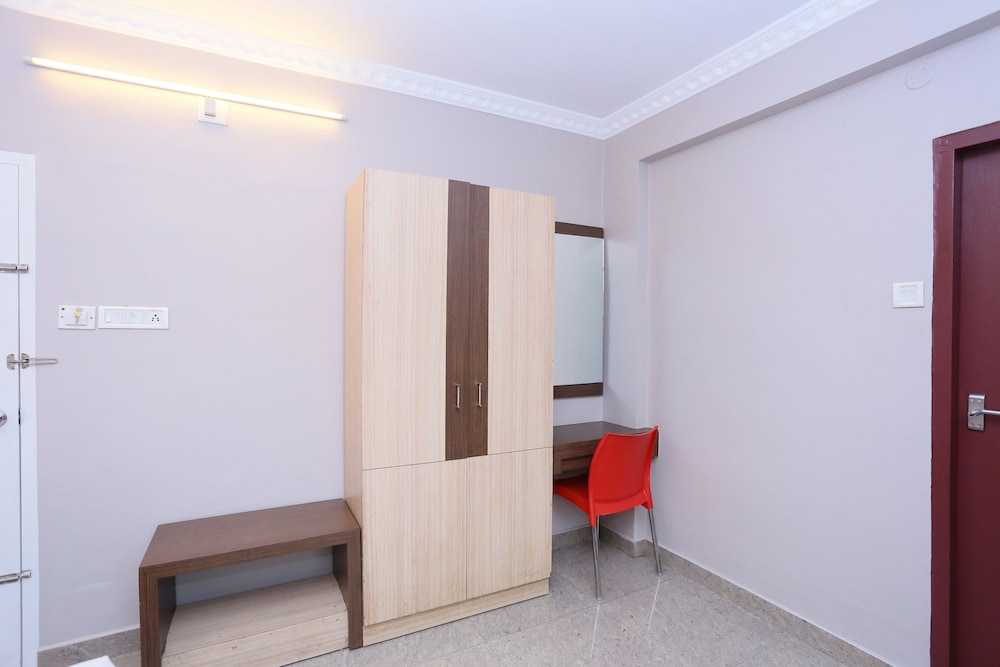 oyo 23116 gino tourist home
