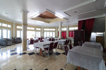 kampung pago resort hotel