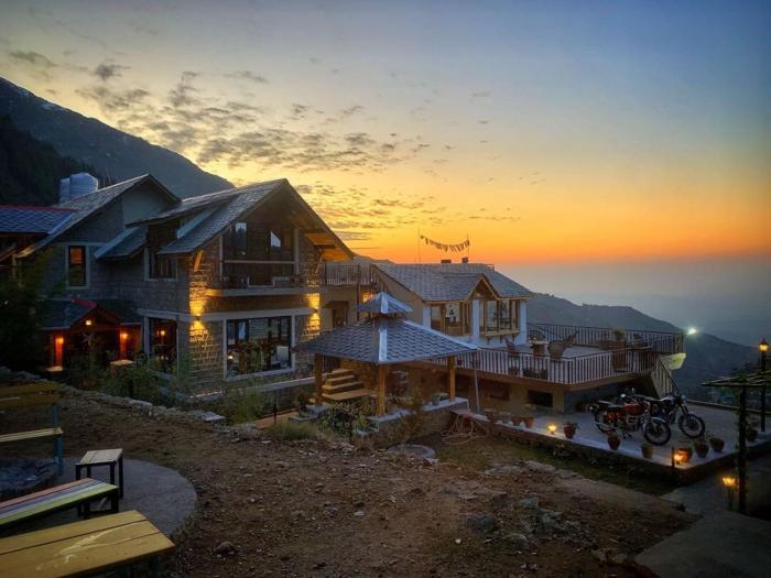 utopia dharamkot mcleodganj