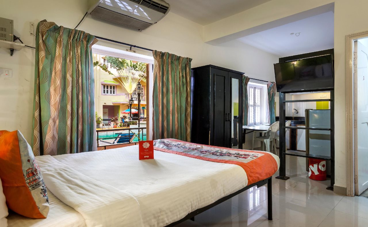 renton manor by joy stays