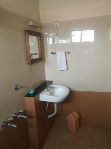 Safire Residency,Trivandrum International Airport>>Thiruvananthapuram,3 star