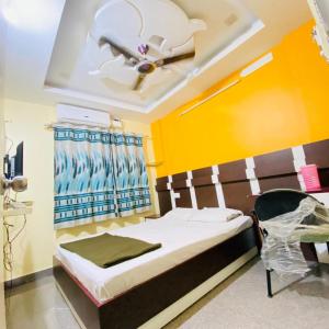 S R Guest House,Karnataka>>Bengaluru,3 star