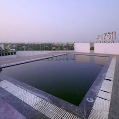 hotel sky inn