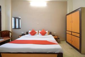 hotel sky inn