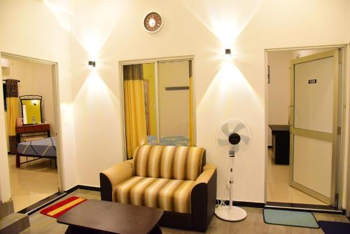 White Villa Airport Transit Hotel,Colombo>>Andiambalama,3 star