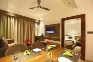 Embassery Residency,Ernakulam>>Alwaye,3 star