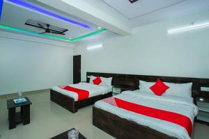 Sai Dham Comfort,Bengaluru>>Anekal,3 star