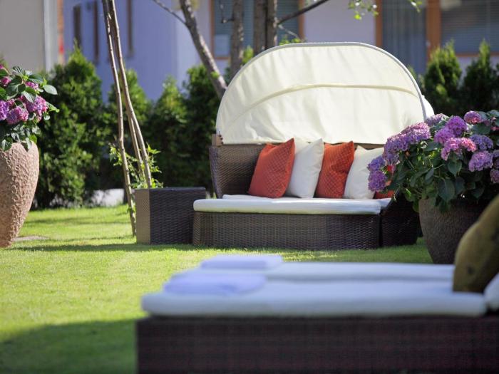 alpenparks hotel and apartment taxacher
