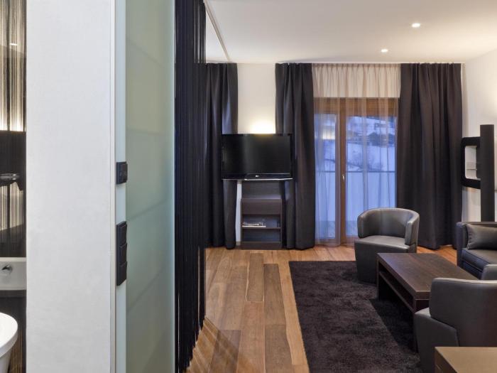 alpenparks hotel and apartment taxacher