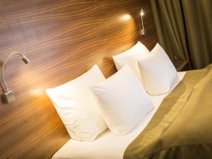 alpenparks hotel and apartment taxacher