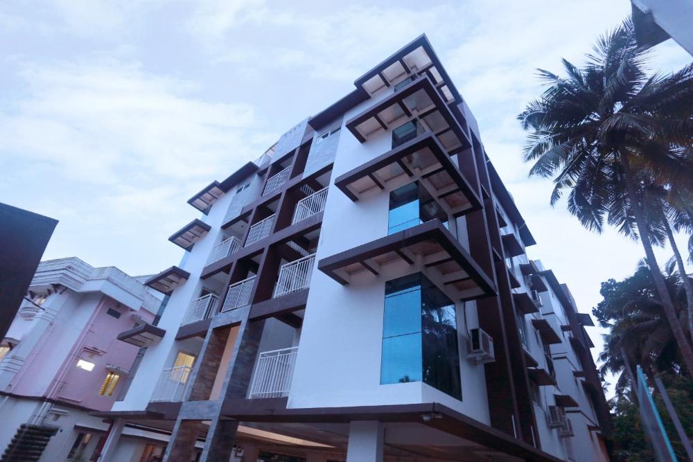 ambalath maple leaves hostel