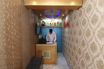 oyo 18490 hotel jagannath international