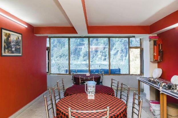 hotel new sun n snow