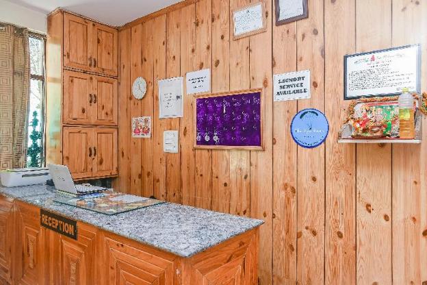 hotel new sun n snow