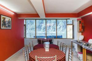 hotel new sun n snow