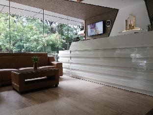 the porch inn hotel and service apartments