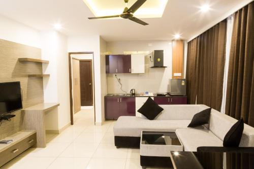 the porch inn hotel and service apartments