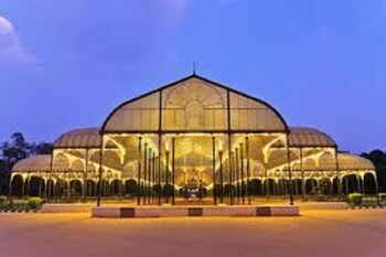 the porch inn hotel and service apartments