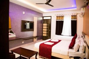 Mk Arcade Luxury Hotel,Madikeri>>Chikkamagaluru,3 star