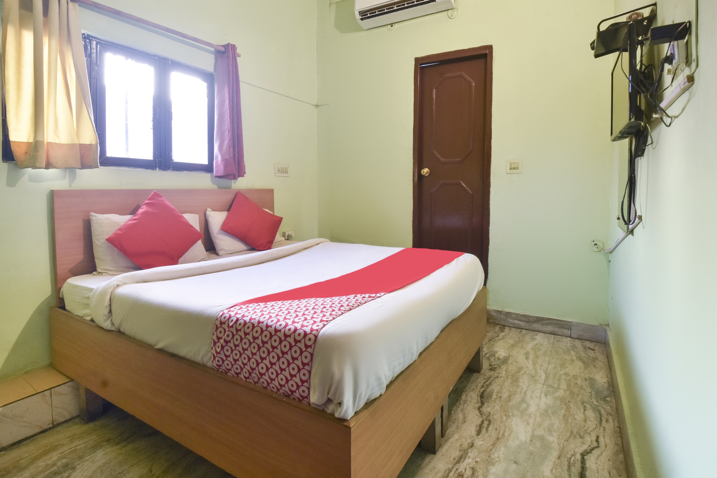 hotel o shree laxmi palace