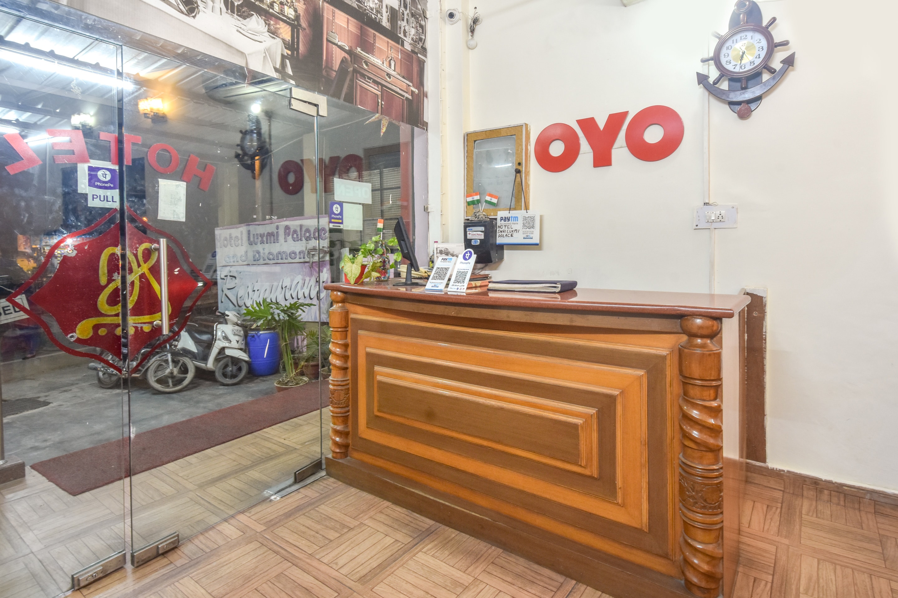 hotel o shree laxmi palace