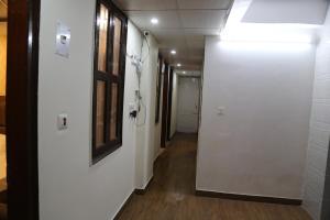 Mona Regency Hotel And Banquet,East Delhi>>Delhi,3 star