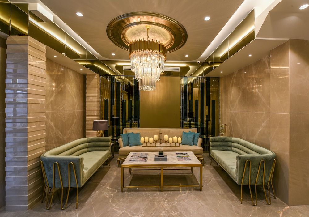 hotel orient regency